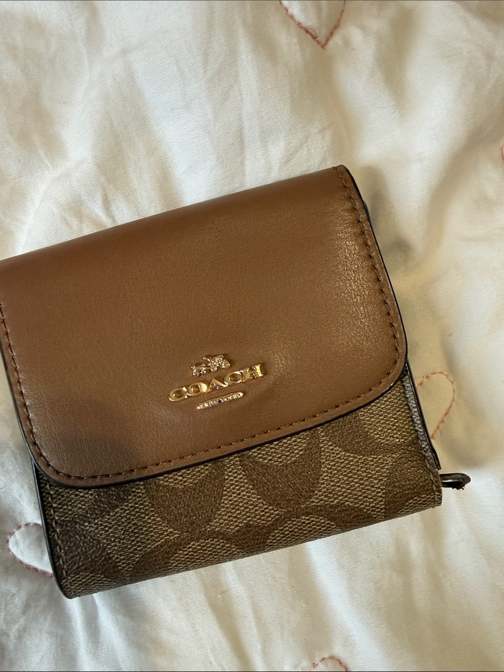 Coach Lot and Bundle - Picture 3 of 16